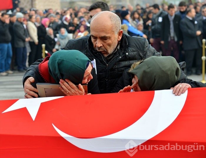 Türkiye şehitlerini uğurluyor! 