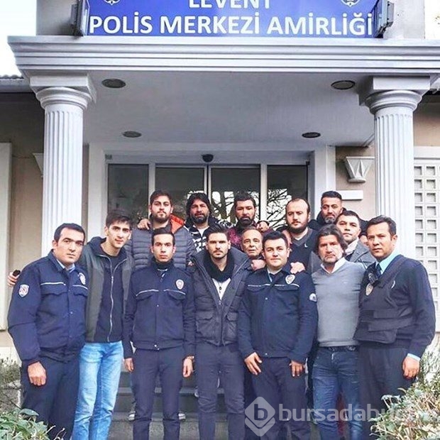Sanatçılar nöbette #polisiminyanındayım