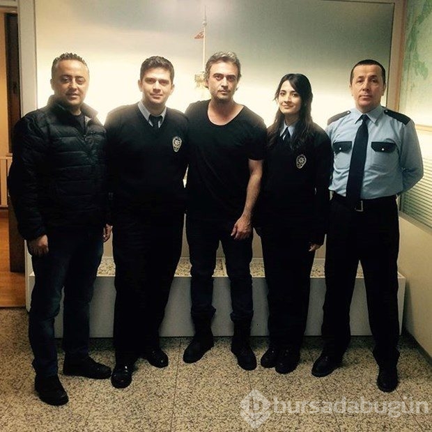 Sanatçılar nöbette #polisiminyanındayım