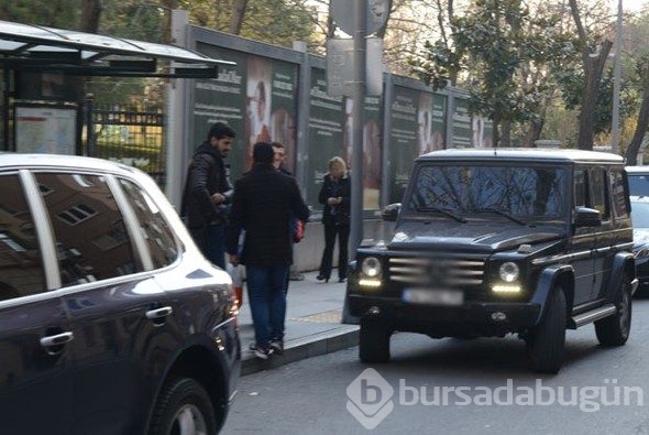 Burak Yılmaz'dan 'otobüs durağına park' açıklaması