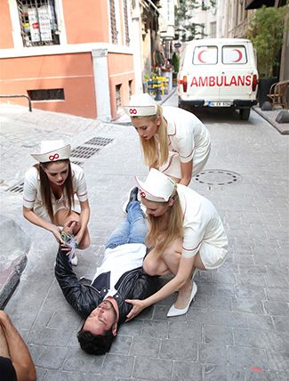 O sahneler sağlık camiasını kızdırdı