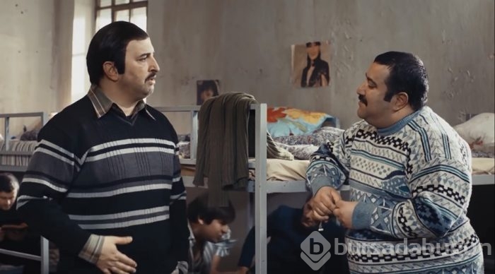 'Oldu mu şimdi' filmine siyahlar içinde gala