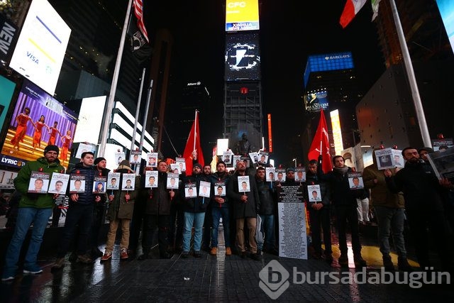 New York Polisi, Times Meydanı'nda İstanbul saldırısı şehitlerini andı
