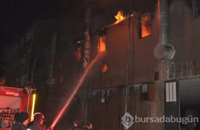 Bursa'da İnegöl mobilya sanayinde büyük yangın 