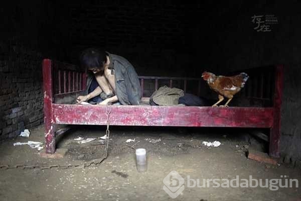 20 yıldır ailesi tarafından zincirlenmiş halde yaşıyor