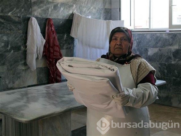 Mesleklerini duyan 2 adım geri gidiyor