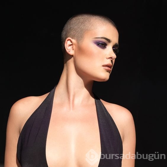 Moda dünyası onu konuşuyor