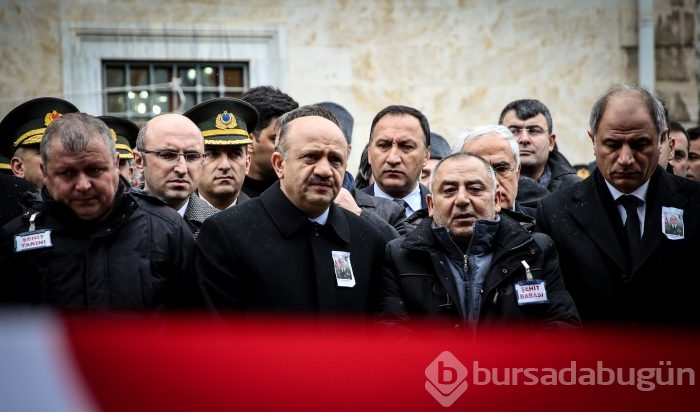 Bursalı Şehit Binbaşı Bülent Albayrak'ı binler uğurladı