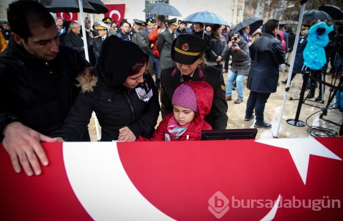 Bursalı Şehit Binbaşı Bülent Albayrak'ı binler uğurladı
