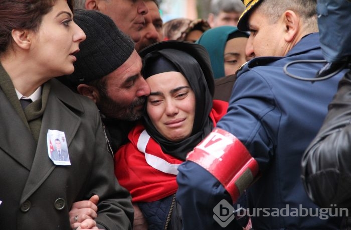 Bursalı Şehit Uzman Çavuş Ferhat Demir son yolculuğuna uğurlandı