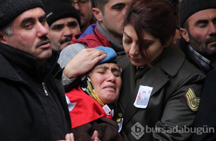 Bursalı Şehit Uzman Çavuş Ferhat Demir son yolculuğuna uğurlandı