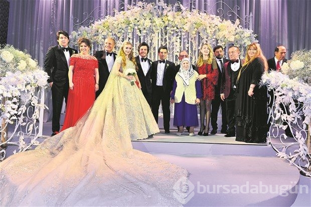 İşte çok konuşulan o düğün