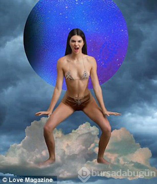 Kendall Jenner neredeyse çırılçıplak