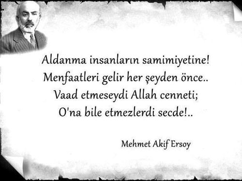 İşte resimli Mehmet Akif Ersoy mesajları