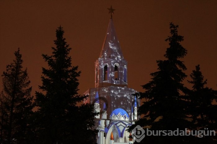 Kremlin'de nefes kesen 3D ışık şovu