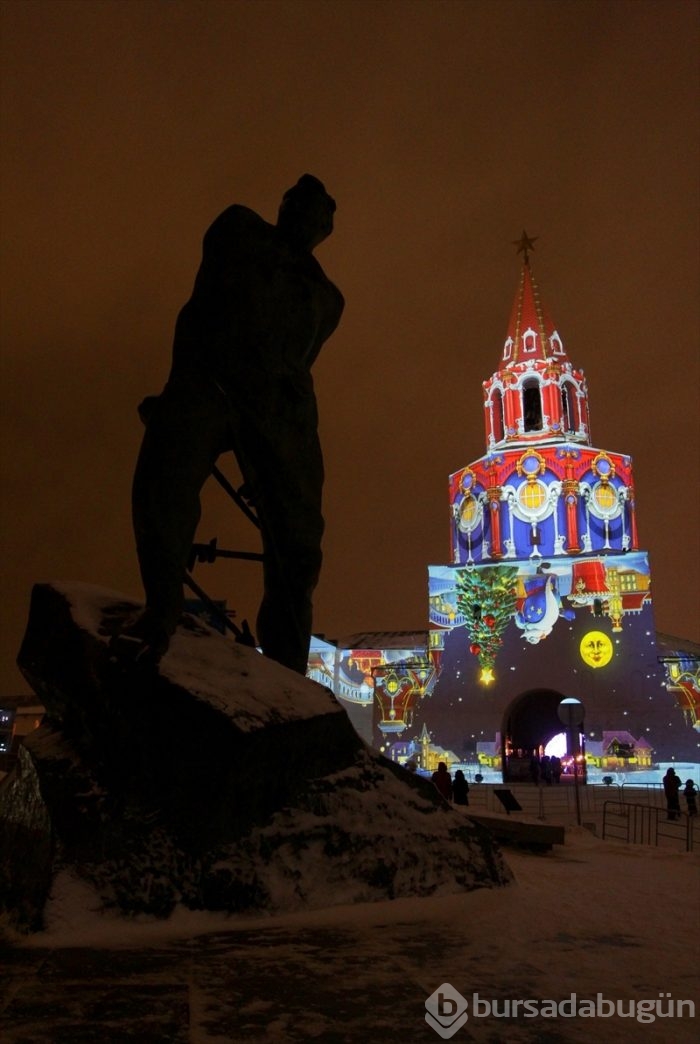 Kremlin'de nefes kesen 3D ışık şovu