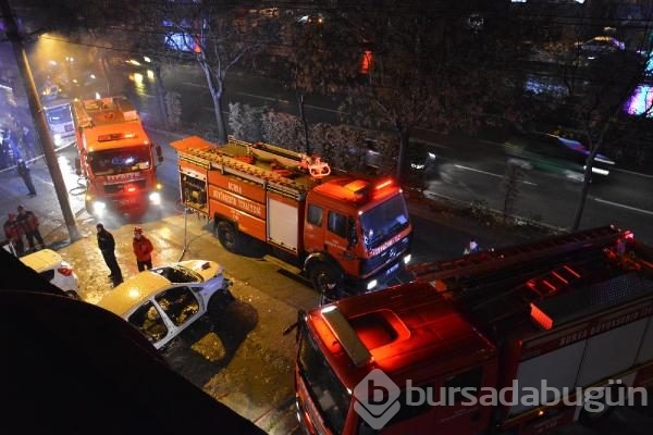 Bursa'da korkutan dükkan yangını; 1 yaralı 