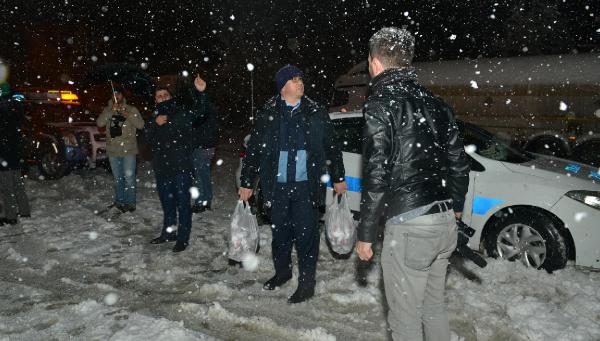 Bursa'da TIR kaydı yol ulaşıma kapandı