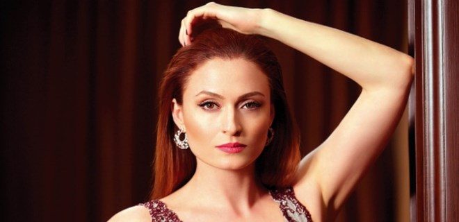 kedinin ayakkabıya işemesi porno ince çorap