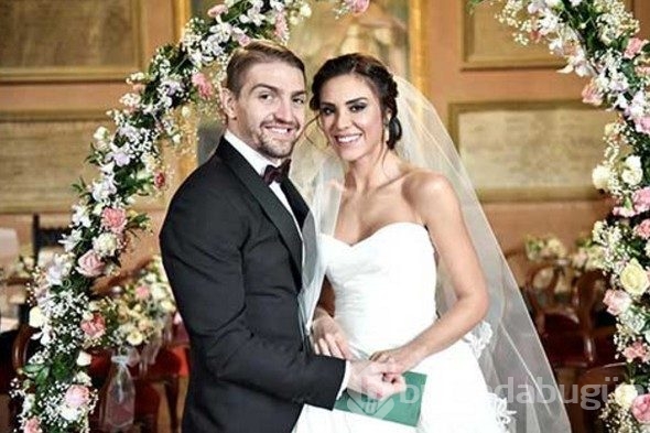 Ünlü çift Roma'da evlendi