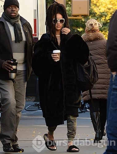 Rihanna'nın mont çılgınlığı