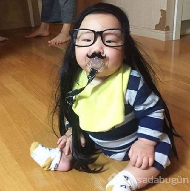 Asyalı minikler Instagram'ı fethetti