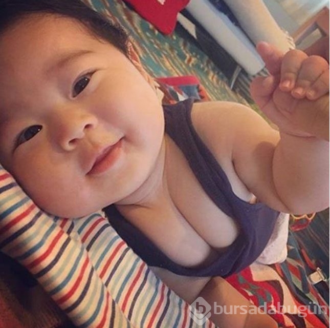 Asyalı minikler Instagram'ı fethetti