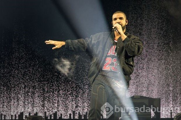 Jennifer Lopez, Drake ile ilişkisini doğruladı