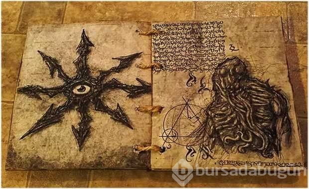 Okuyanı delirten büyü kitabı Necronomicon