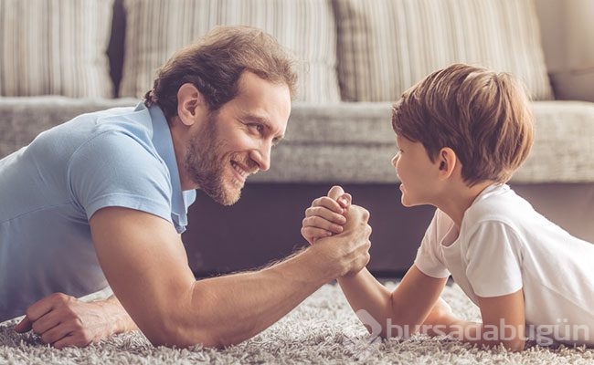 Babaların annelerden daha iyi yaptığı 10 şey