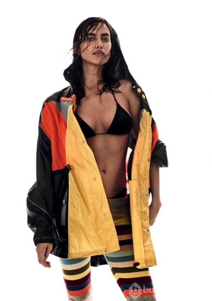 Irina Shayk Vogue için sörfçü oldu