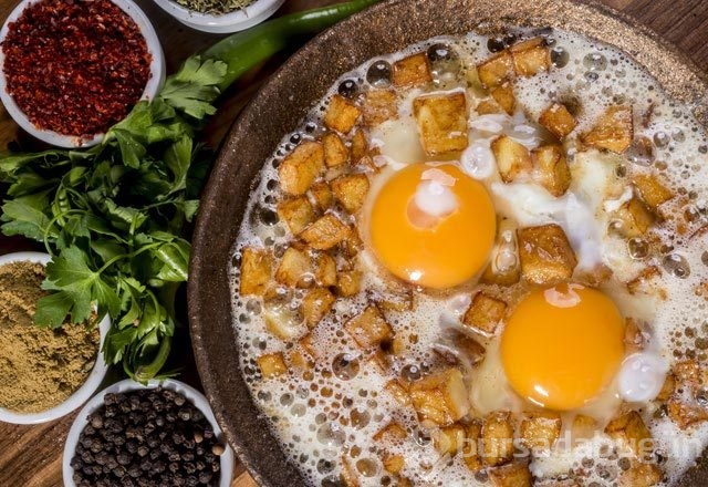 Sofranızı şenlendirecek 10 kahvaltı önerisi