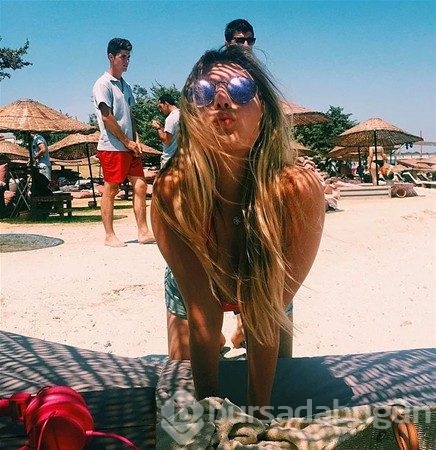 Yasemin Erbil'den cüretkar poz