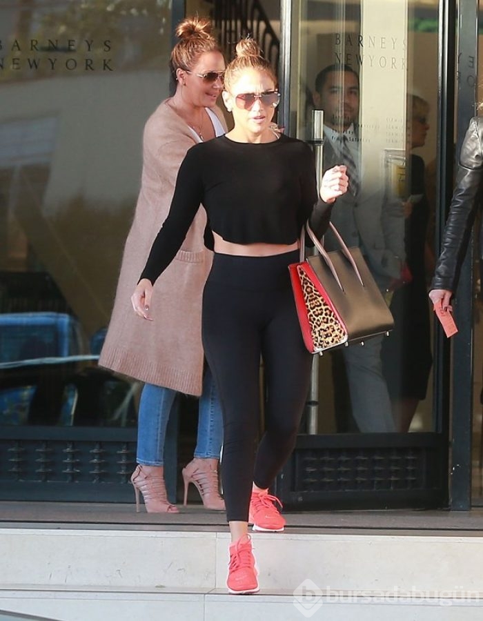 Jennifer Lopez eski dostuna sahip çıktı