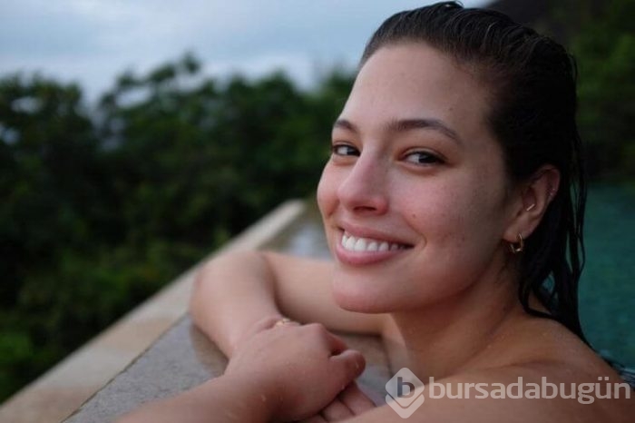 Ashley Graham, Bond kızı olmak istiyor
