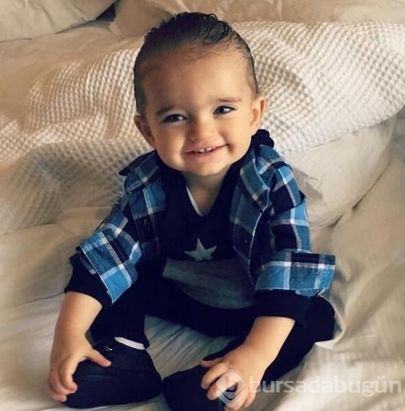 Sneijder'in oğlu tam bir stil ikonu!