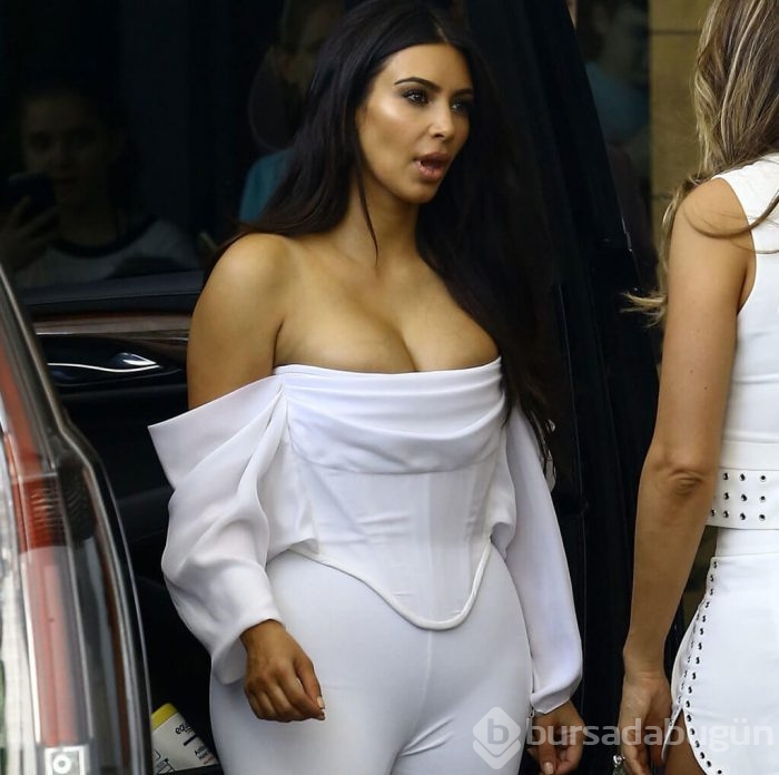 Kim Kardashian ağlayarak anlattı