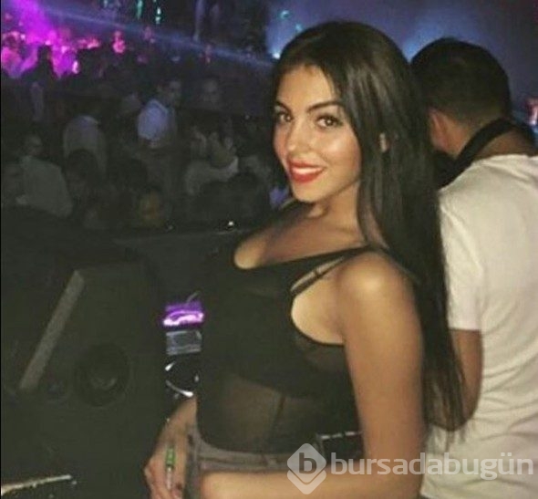 Ronaldo'nun yeni sevgilisi törene damga vurdu!
