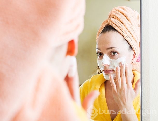 Pürüzsüz bir cilt için hazırlayabileceğiniz 10 doğal peeling