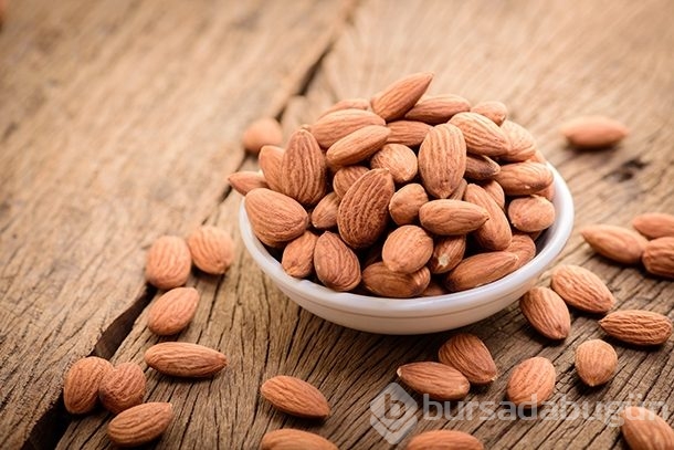Pürüzsüz bir cilt için hazırlayabileceğiniz 10 doğal peeling