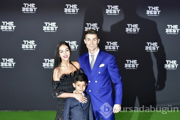 Ronaldo'nun sevgilisi kimdir?