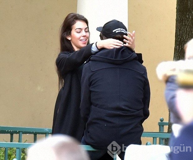 Ronaldo'nun sevgilisi kimdir?