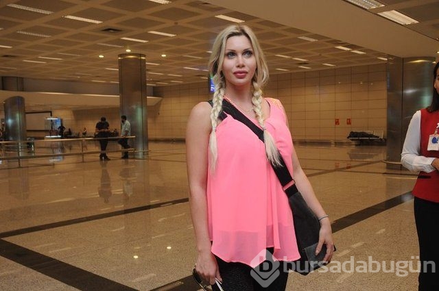 Pixee Fox barbie bebek ameliyatı için İstanbul'a geldi