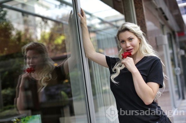 Pixee Fox barbie bebek ameliyatı için İstanbul'a geldi