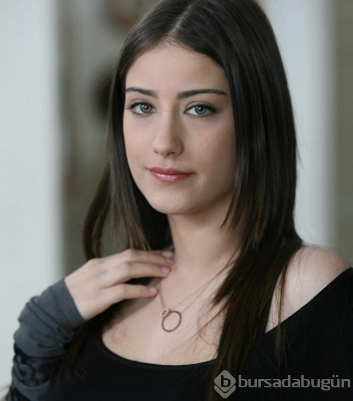 Hazal Kaya yeni projesiyle ekranlara dönüyor