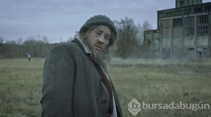 Bir filmde 13 farklı karakteri canlandırdı