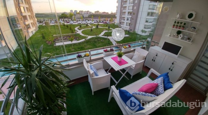 Kapalı ve küçük balkonlar için kış bahçesi dekorasyonu