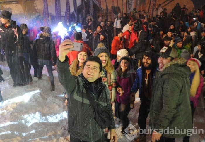 Uludağ'da düzenlenen Selfy Whitefest 2017'den görüntüler