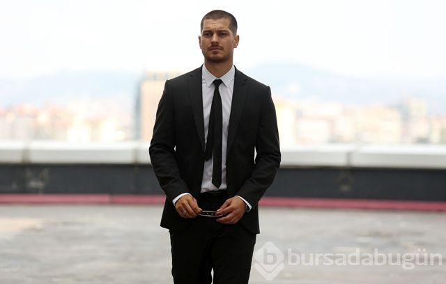 Çağatay Ulusoy'a doktorundan yasak
