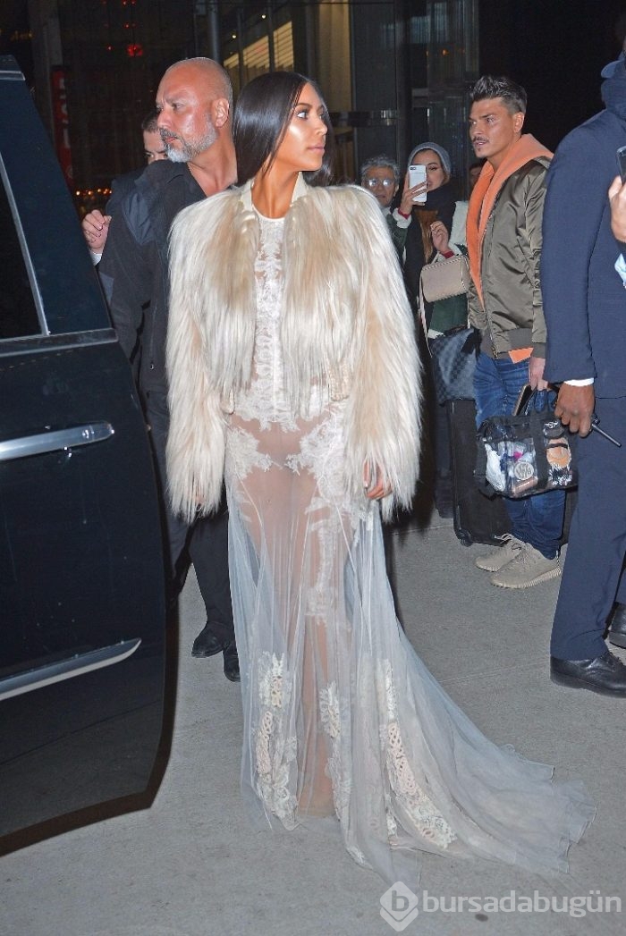 Kim Kardashian'ın dönüşü muhteşem oldu